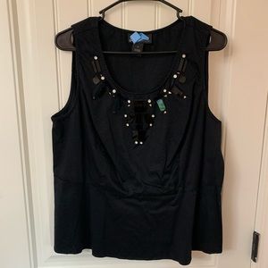 Jewel neck top